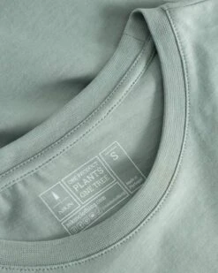 TreeShirt Women Turquoise -Nikin 1026.411 TreeShirt Women Turquoise D1