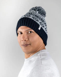 Treeanie Knitted Norwegian Pom Pom Light Grey Mel-Navy 7 Treeanie Knitted Norwegian Pom Pom Light Grey Mel-Navy -Nikin 1184.210 Treeanie Norwegian PomPom Polylana LightGreyMel Navy M1