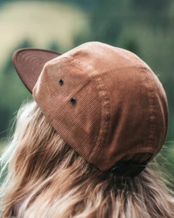TreeCap 5Panel Corduroy Caramel -Nikin Photo AW24 Cap 1696 RG Fall Looks Forest Lake Female 5 2