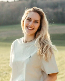 TreeShirt Pumice -Nikin Photo SS25 T Shirt 1022 RG Spring Forest Countryside Female 1