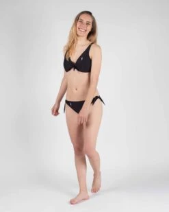 TreeKini Knot Top Black 7 TreeKini Knot Top Black -Nikin treekini knot top 127010002 570927 f8655b8d 728f 4598 989e e56979713ce7